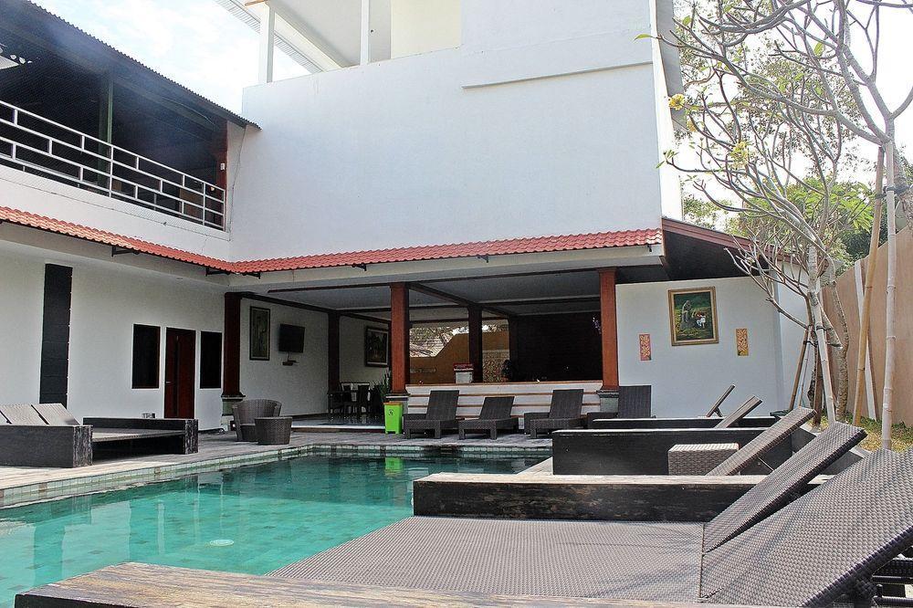 Mirah Hostel Legian Εξωτερικό φωτογραφία