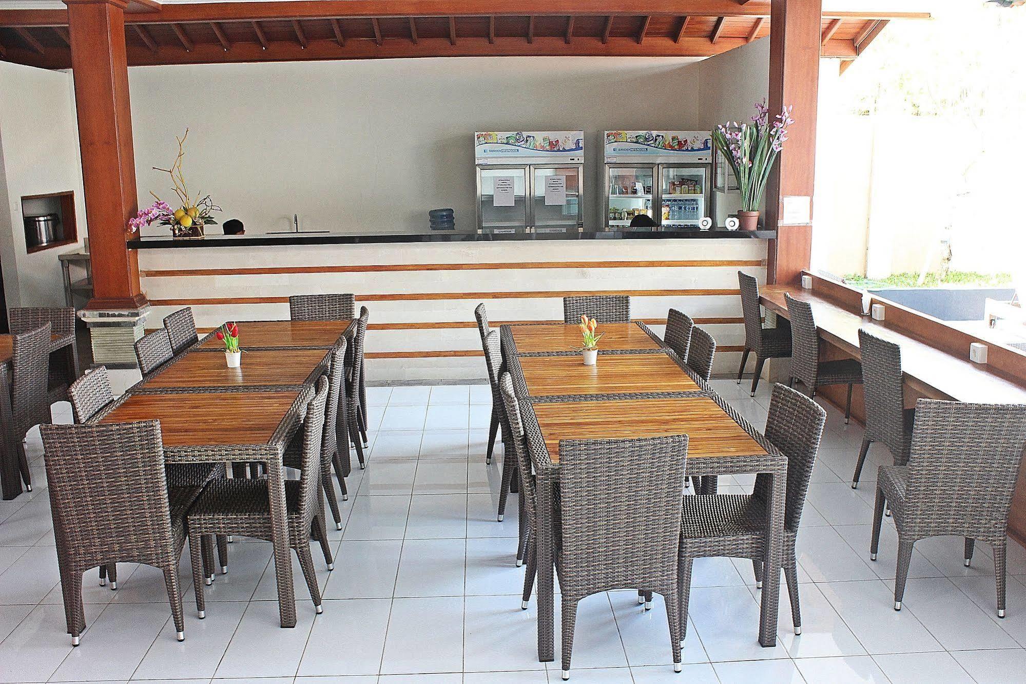 Mirah Hostel Legian Εξωτερικό φωτογραφία
